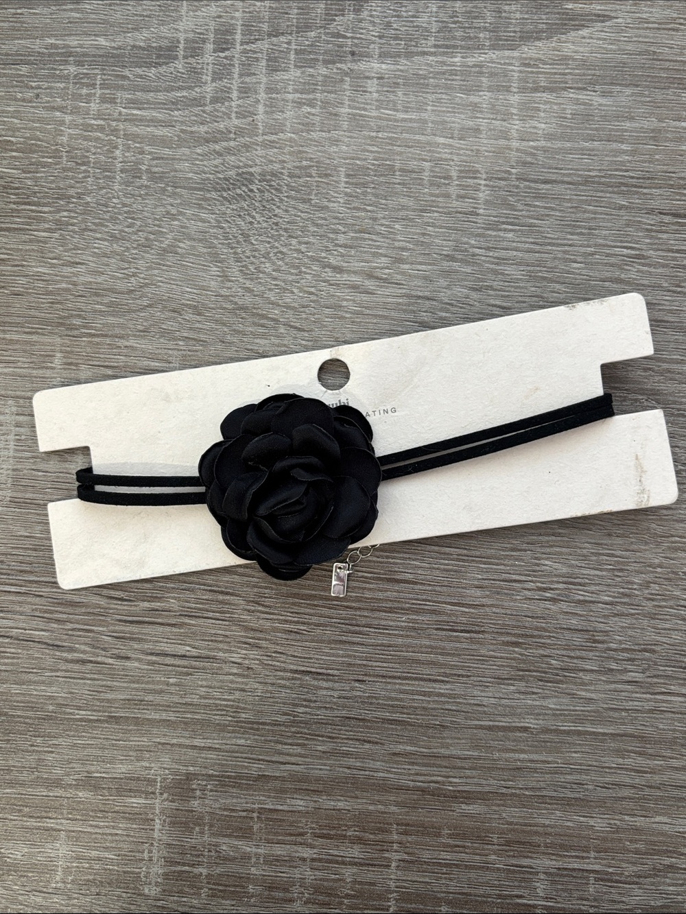 Black Floral Velvet Choker Necklace - Women's Accessory